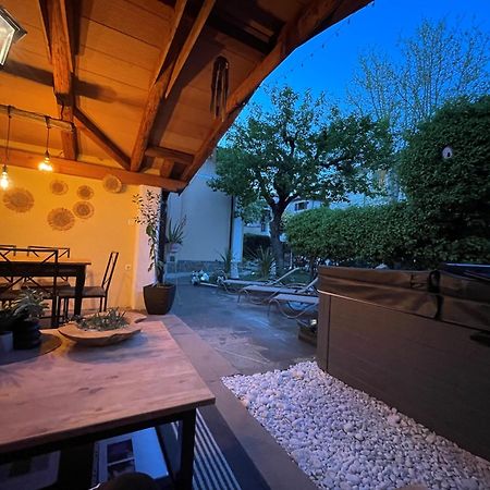 Villa Noa Jacuzzi & Sauna Izola Exterior foto