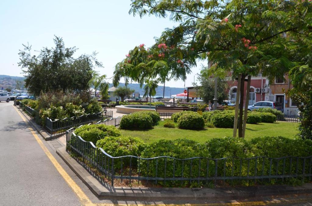 Villa Noa Jacuzzi & Sauna Izola Exterior foto