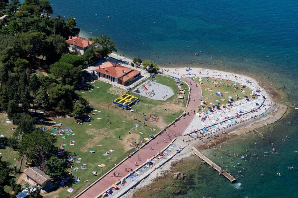 Villa Noa Jacuzzi & Sauna Izola Exterior foto