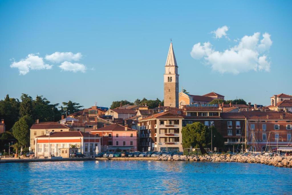 Villa Noa Jacuzzi & Sauna Izola Exterior foto